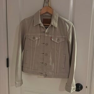 Levi’s Mushroom Colorway Jean Jacket